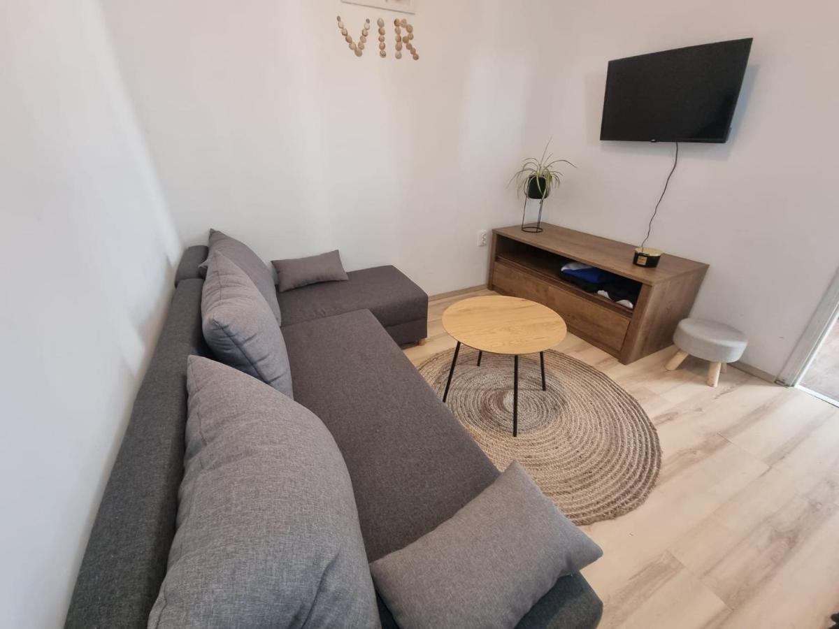 Apartment VI & La Electric Scooters Included 비르 외부 사진